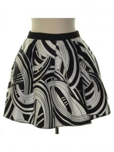 Teeze Me Juniors Size 5/6 Black White Pleated Skirt